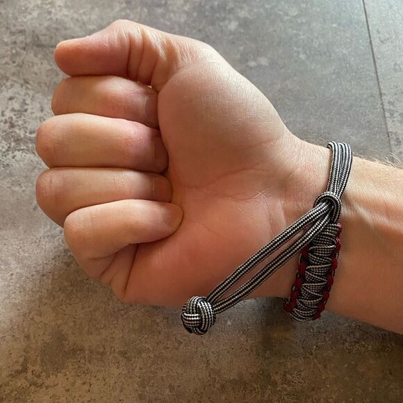 Paracord Bracelet NEW Unisex Maroon Silver Black Handmade USA - Picture 9 of 9